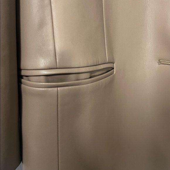 ZARA Leatherette Blazer | Small | New Condition | Luxe Taupe Jacket| Oversized - Picture 8 of 15